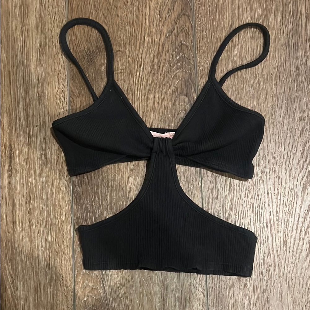 MIXOLOGY/AMABLE Black Cutout Tank Top